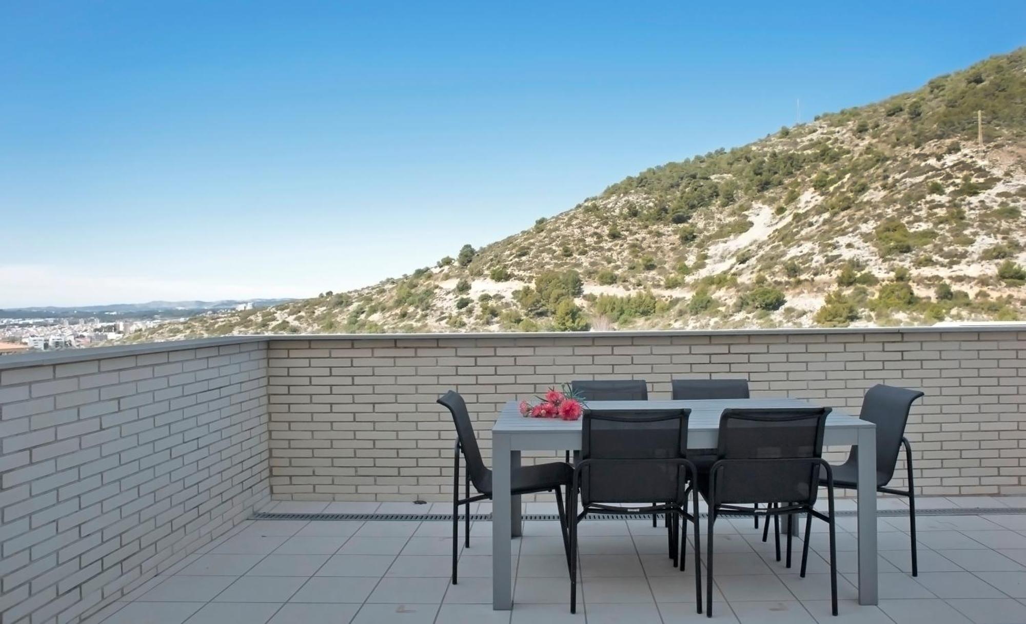 Appartement Duplex Moderno 3 Hab Parking, Vistas Al Mar Y Terraza
